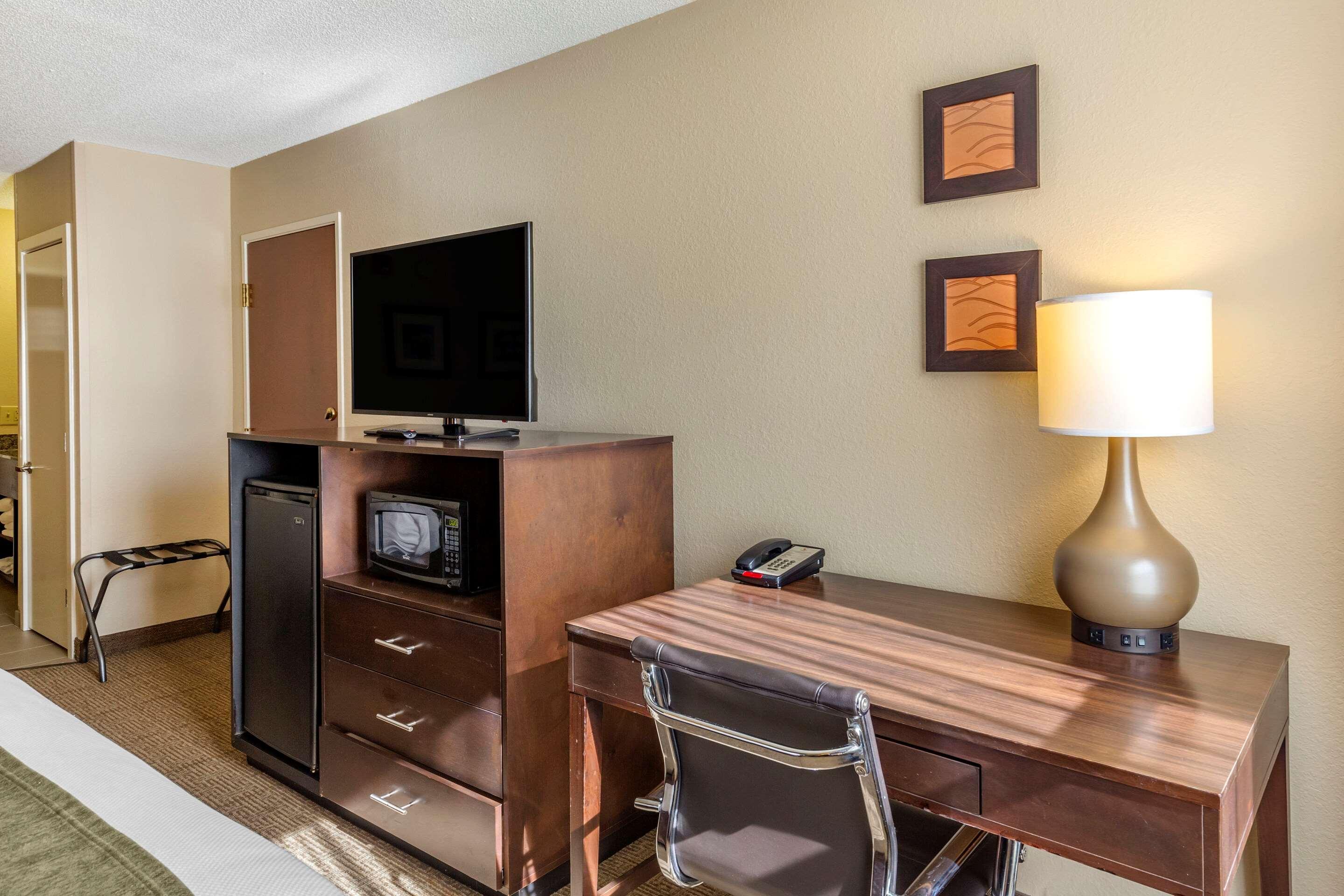 Comfort Inn Clinton Extérieur photo