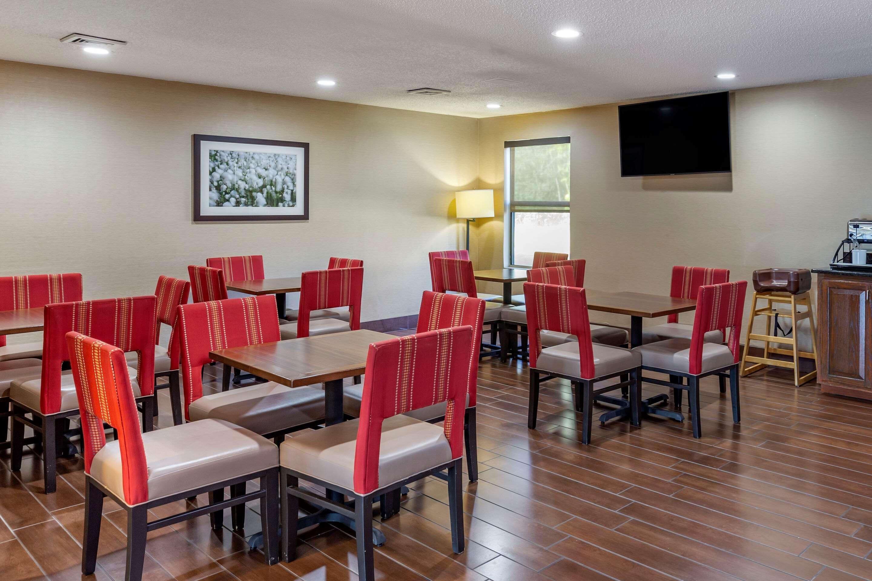 Comfort Inn Clinton Extérieur photo