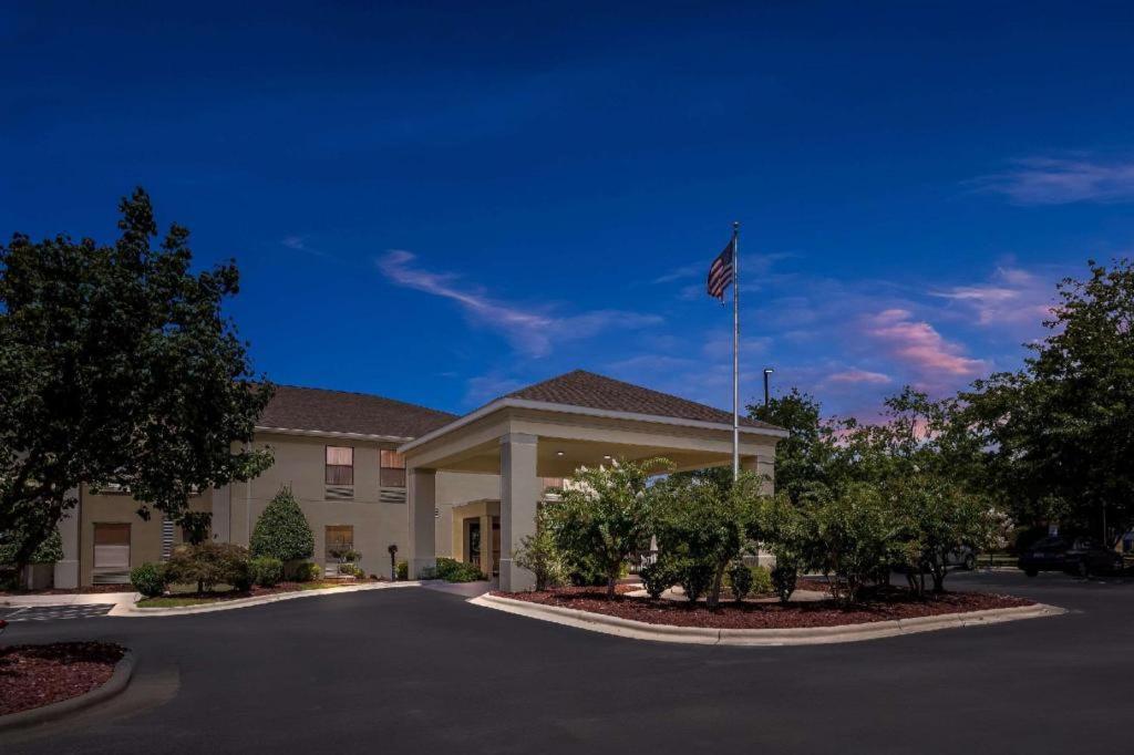Comfort Inn Clinton Extérieur photo