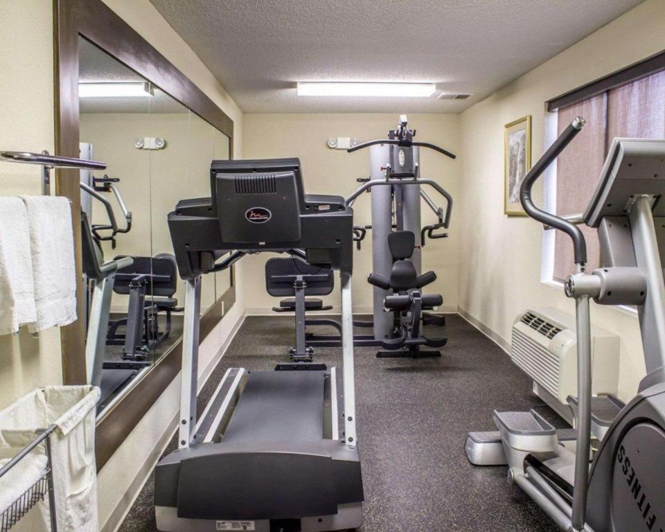 Comfort Inn Clinton Extérieur photo